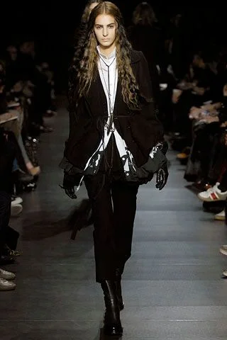 Look 1